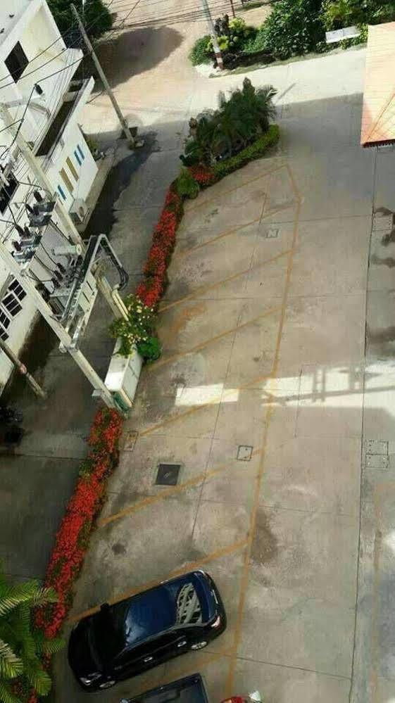 Veerasuda Condotel Ratchaburi Buitenkant foto